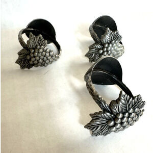 Beaulieu Vineyard / BV Set of 3 Grapes & Logo Napkin Rings Pewter / Meta EUC